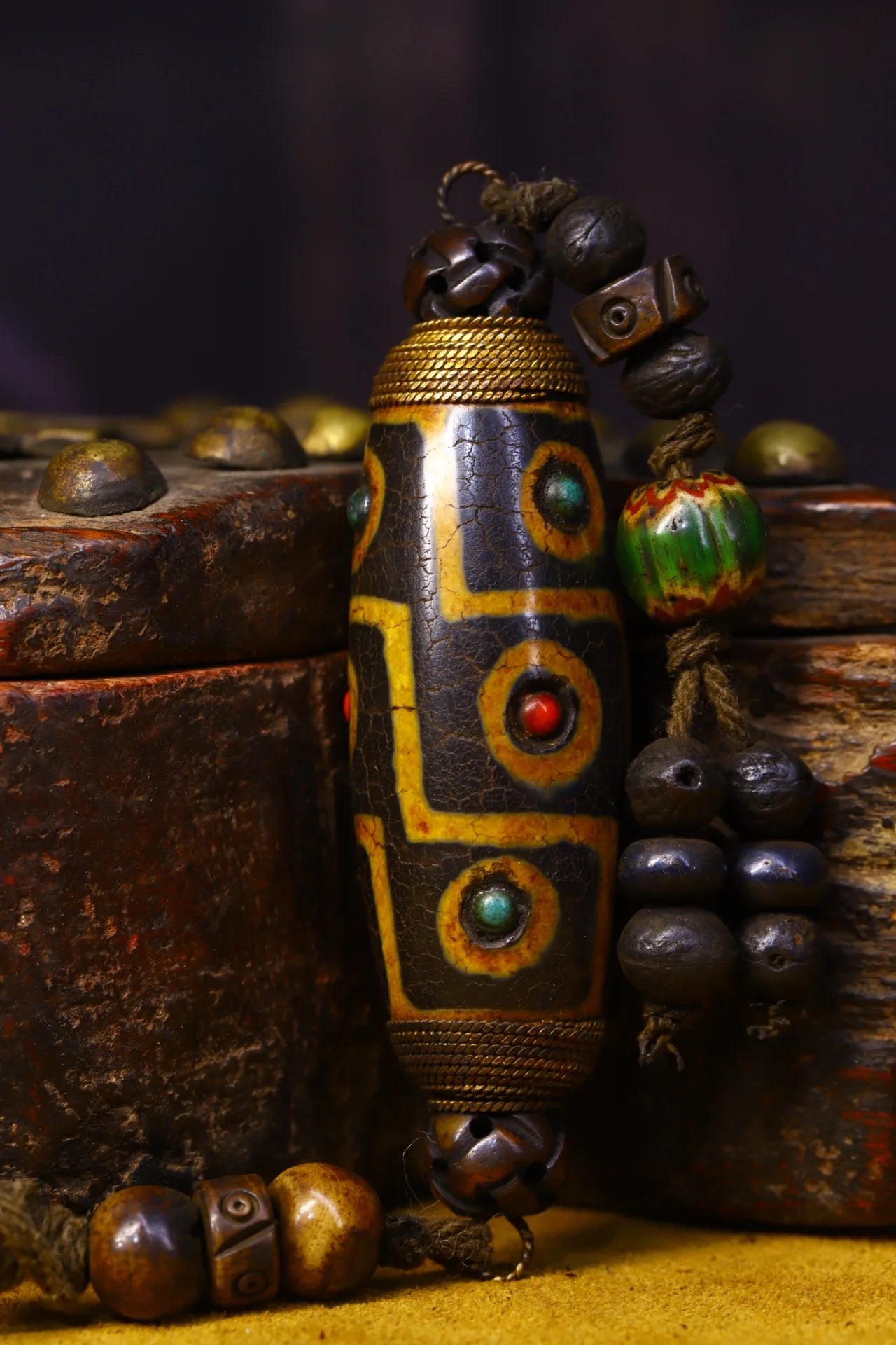 3"Tibetan Temple Old Natural agate gZi Beads mosaic Gem Filigree Three eyes Dzi Bead Pendant Amulet Dharma Town House Exorcism