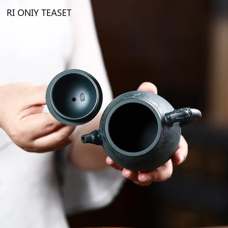 300ml High-end Yixing Purple Clay Teapots Famous Artists Handmade Dragon Pattern Tea Pot Kettle Chinese Zisha Tea Set Collection