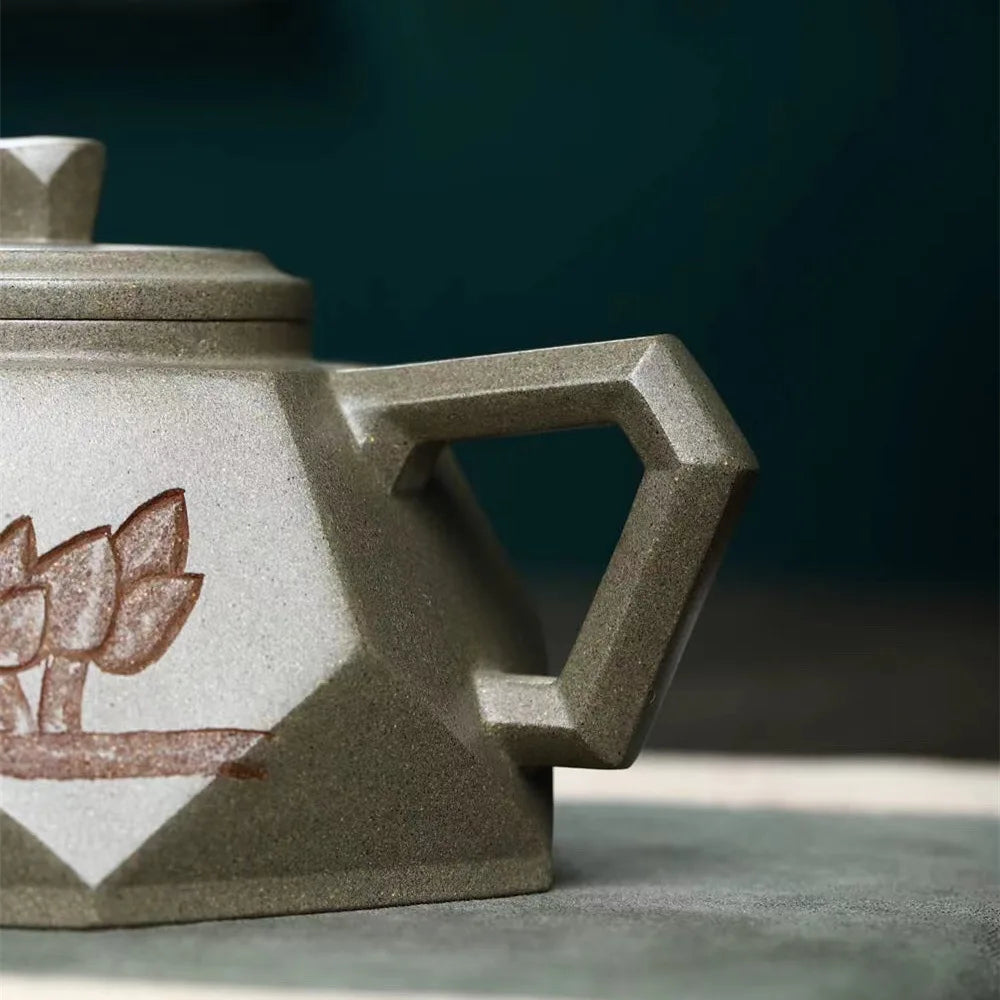 300ml High-end Yixing Raw Ore Purple Clay Teapot Famous Handmade Stone Scoop Dragon Pattern Tea Pot Beauty Chinese Zisha Tea Set