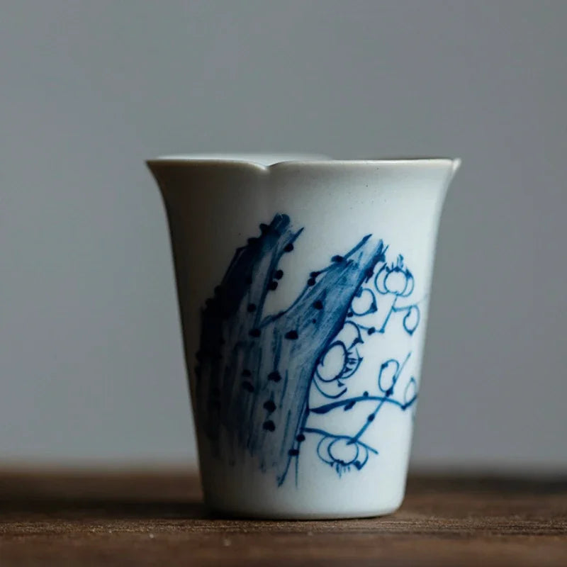 30ml Boutique Pure Hand-painted Plum Orchid Art Ceramic Tea Cup Tea-tasting Single Master Cup Kung Fu Tea Set Samll Smelling Cup