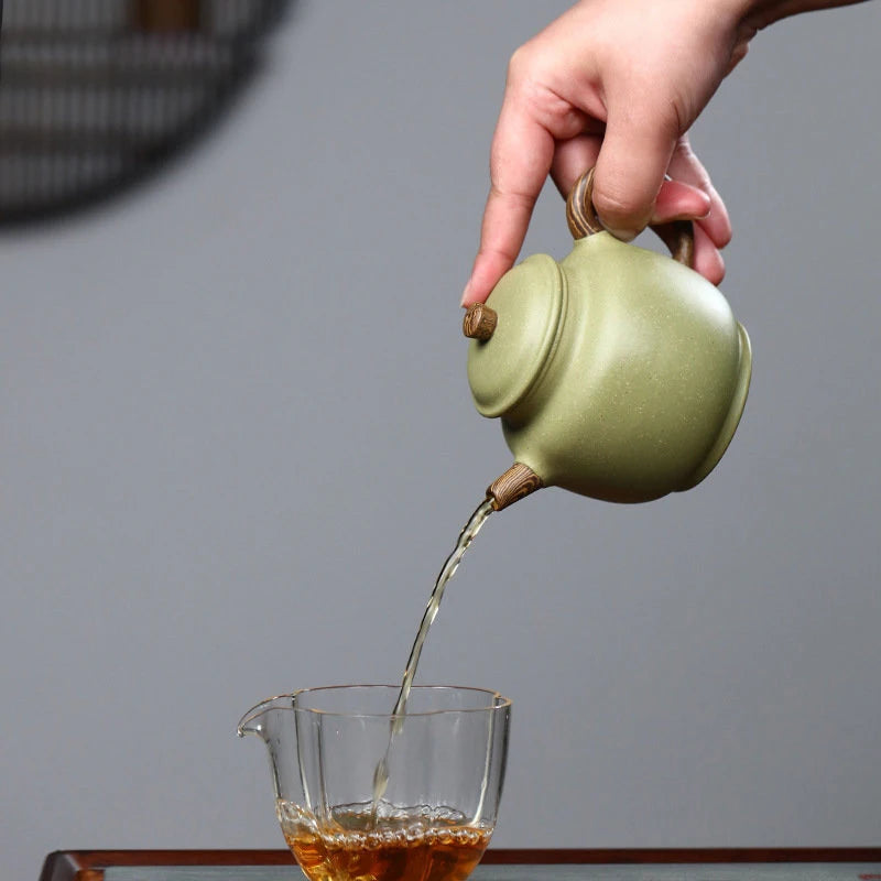 310ml Yixing Large Capacity Purple Clay Teapots Famous Handmade Tea Pot Raw Ore Bean Green Sand Kettle Chinese Zisha Tea Set