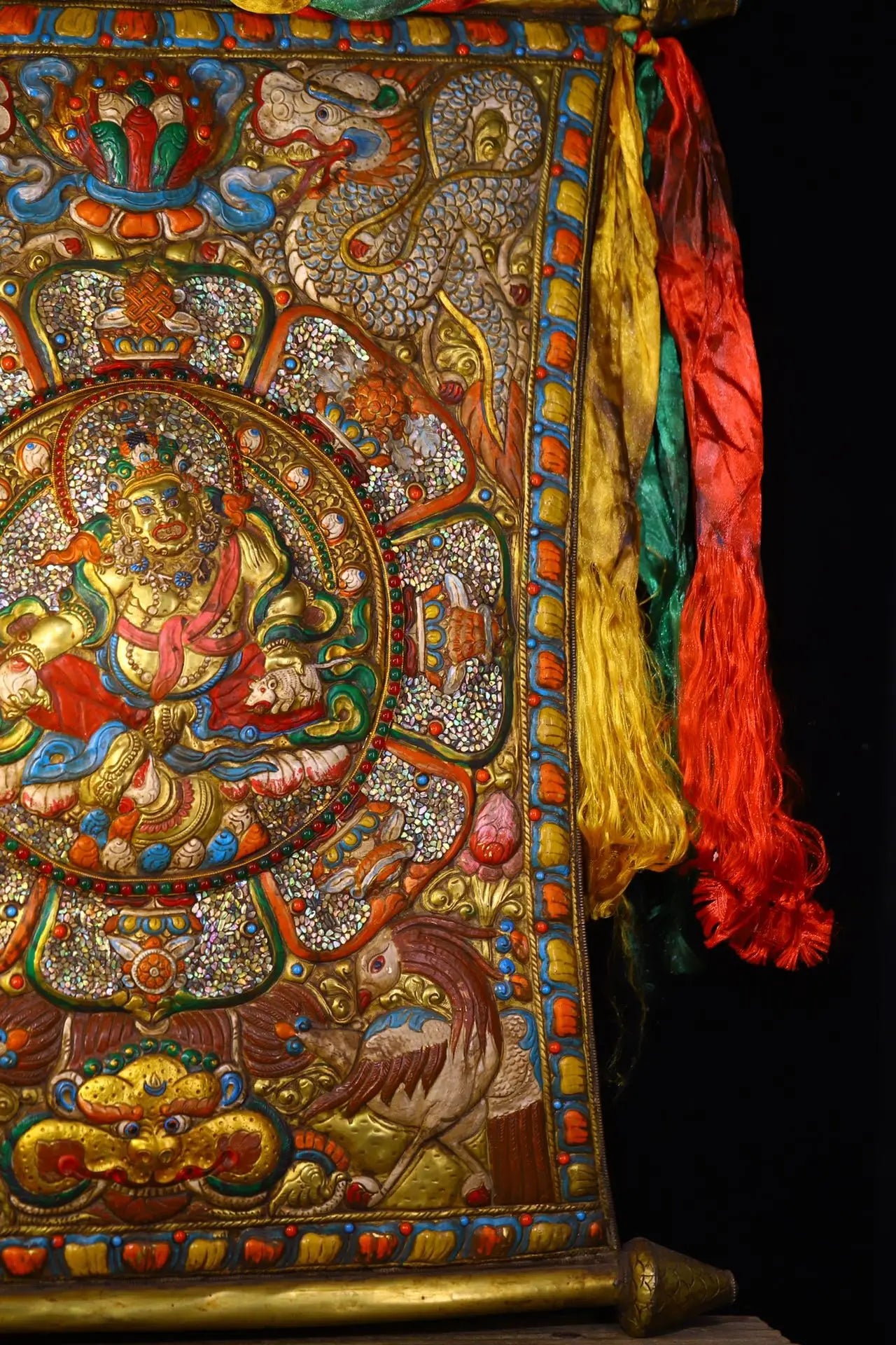 32”Tibetan Temple Collectio Old Bronze Painted Mosaic Gem gZi Beads Shell Yellow Jambhala Buddha Thangka Worship Hall Town house