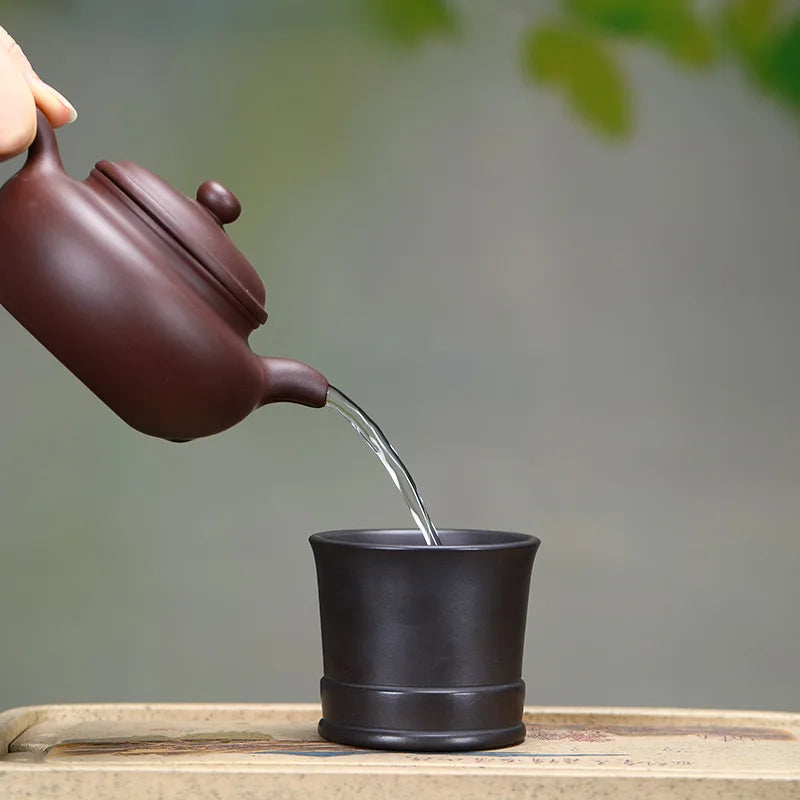 325ml High-end Yixing Purple Clay Teapot Famous Handmade Tea Pot Raw Ore Eggplant Skin Purple Mud Kettle Chinese Zisha Tea Set