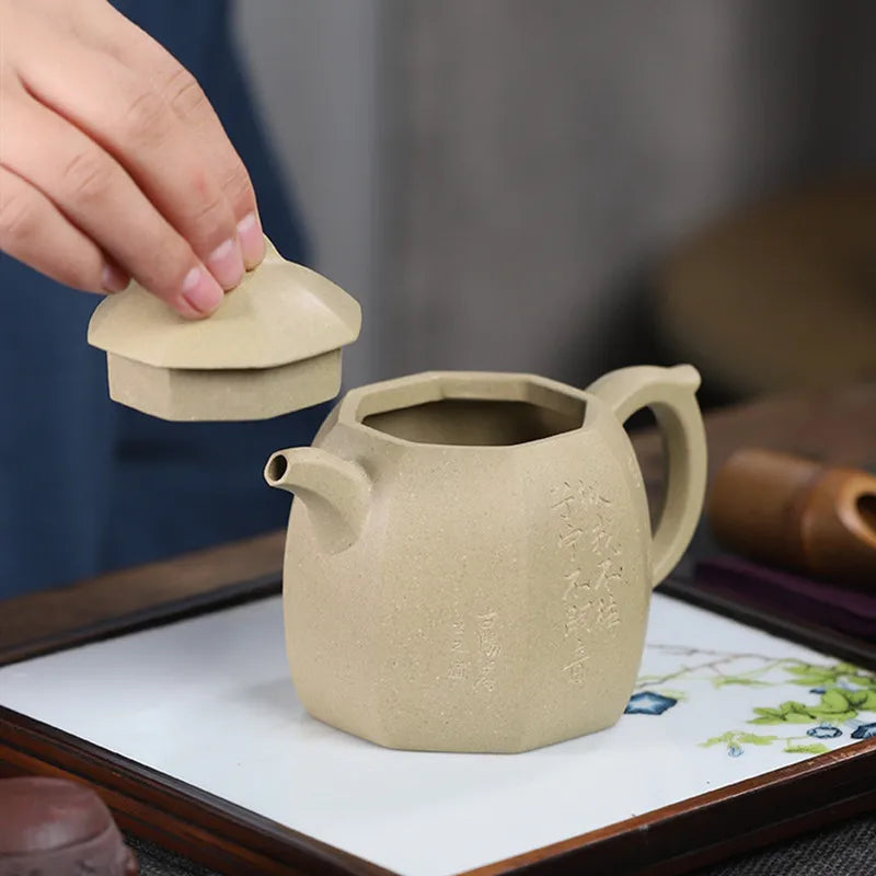 330ml Chinese Yixing High-end Purple Clay Teapots Handmade Large Capacity Tea Pot Raw Ore White Section Mud Kettle Zisha Tea Set