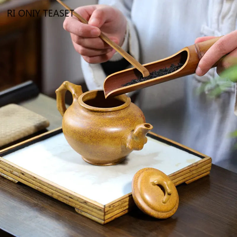 340ml Yixing Large Capacity Purple Clay Teapot Famous Artists Handmade Plum Blossom Tea Pot Kettle Chinese Zisha Tea Set Teaware
