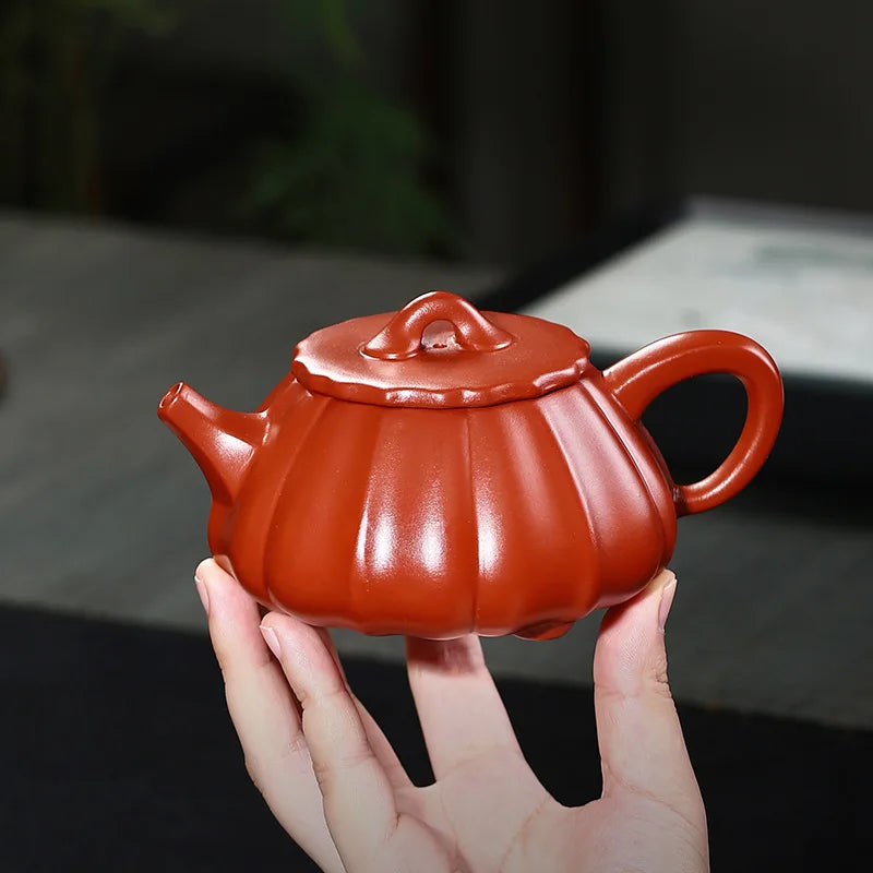 360ml Chinese Yixing Purple Clay Teapot Handmade Black Mud Filter Tea Infuser Zisha Stone Scoop Tea Pot Tea Ceremony Supplies