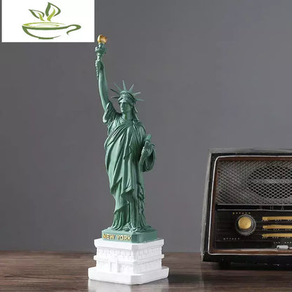 Creative Home Decoration Handicraft Model Ornaments Statue Of Liberty Resin Craftsmanship Office Statue