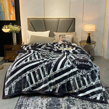 3kg heavy velvet blanket on big sales active print fastness Chinese bed cover English word fashion gift for father thicker black