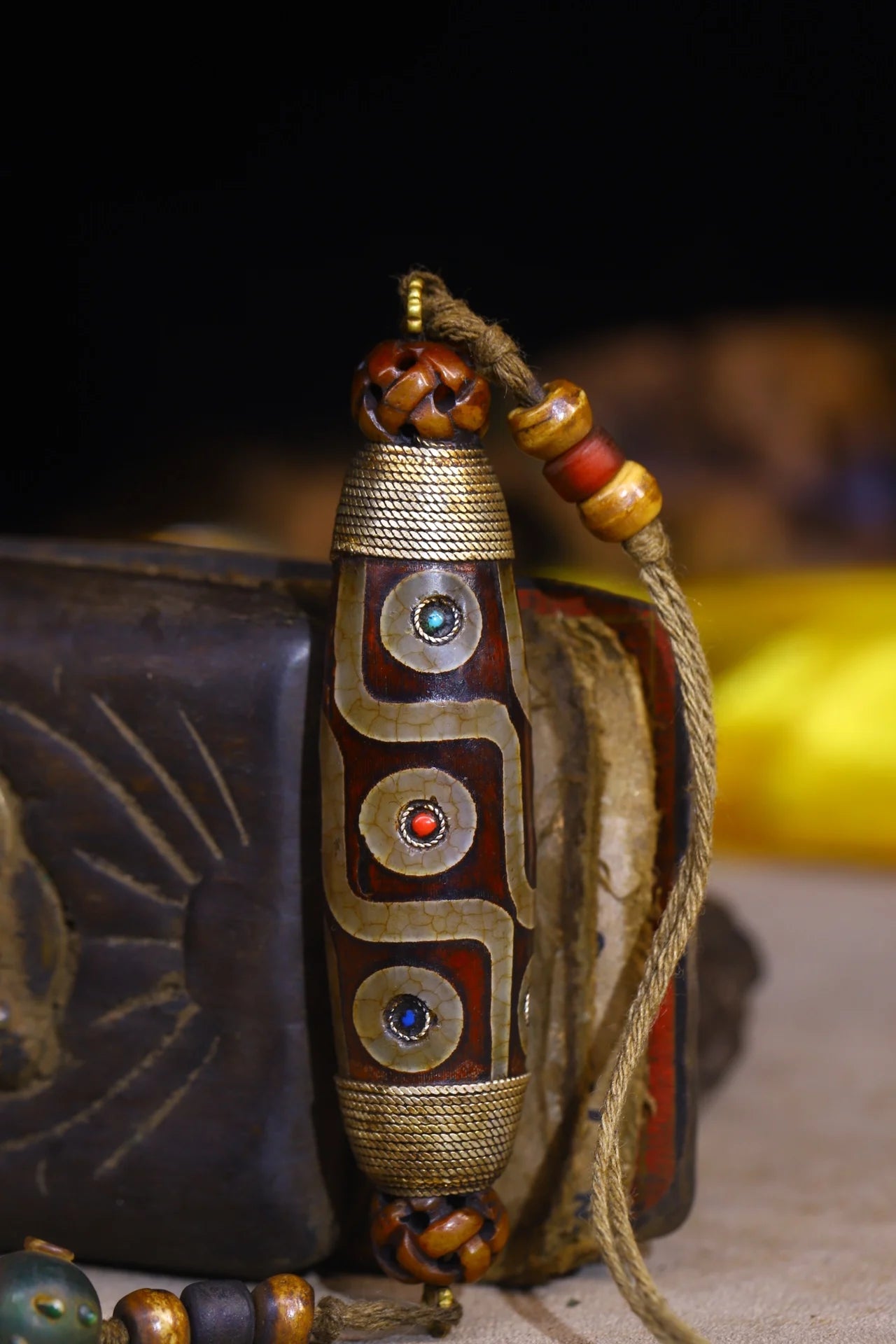 4"Tibet Temple Collection Old Natural Agate mosaic Gem gZi Beads Nine Eyes Pendant Amulet Town House Exorcism
