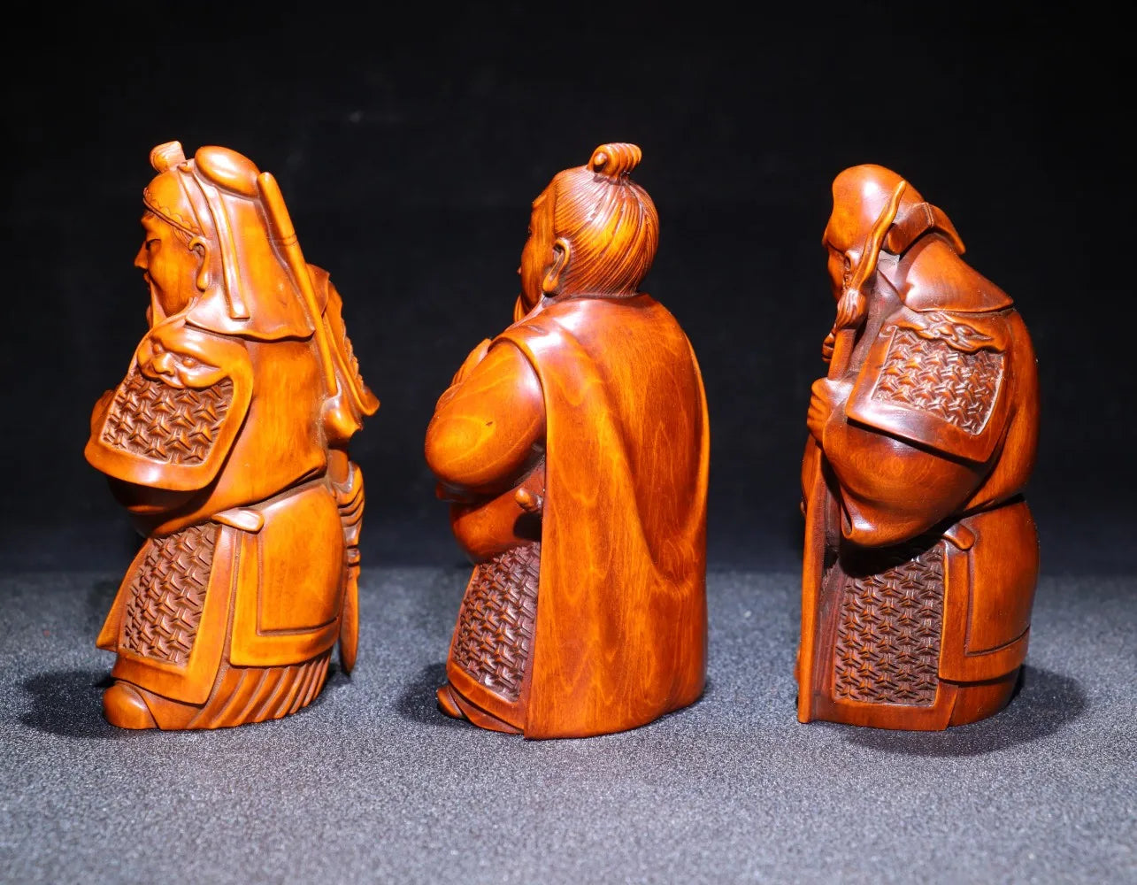 4"Tibetan Temple Collection Old Boxwood Hand-carved Taoyuan Sanjie Statue of Liu Guanzhang Three statues Town House Exorcism