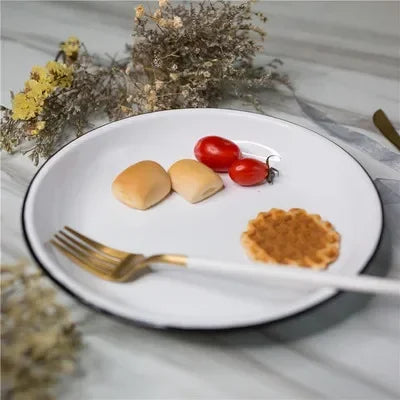 4 pcs set 22 cm Four enamel deep plates perfect for piling high with fresh salads or pasta