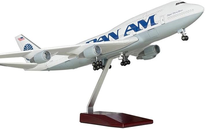 Panam 747 Model 1/150 Scale Panam Airlines B747 Model Plane 18 Inches Long with LED Lights and a Large Rubber Airport Mat Ideal Gift and Display