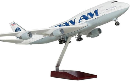 Panam 747 Model 1/150 Scale Panam Airlines B747 Model Plane 18 Inches Long with LED Lights and a Large Rubber Airport Mat Ideal Gift and Display