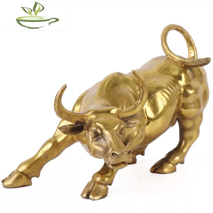 Gold Brass Charging Stock Market Bull Ornament Animal Figurine Wall Street Bull OX Statue Feng Shui Sculpture Home Office Decor
