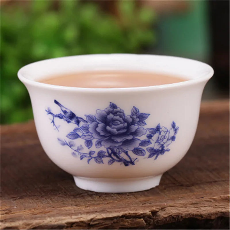 4pcs/lot Mini cup 20ml China porcelain tea cup floral pattern in-glaze decoration Chinese cup of tea small size kungfu cups rose