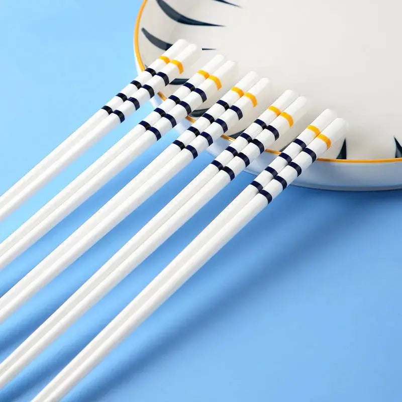 5/1Pairs Blue and White Ceramic Japanese Style Mildew-proof   Chopsticks Bone Porcelain Long Sushi Household Chopsticks