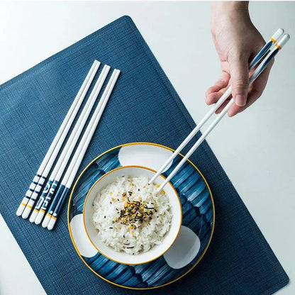 5/1Pairs Blue and White Ceramic Japanese Style Mildew-proof   Chopsticks Bone Porcelain Long Sushi Household Chopsticks