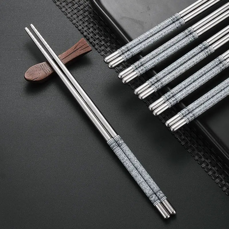5/1Pairs Blue and White Porcelain Stainless Steel Chopsticks Reusable Flower Printed Chopsticks Stainless Steel Food Chop Stick