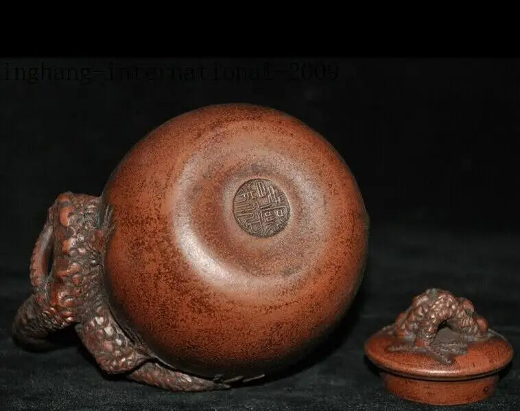 5"old China Yixing Zisha Pottery Master Carve Animal Dragon Teapot Pot Tea Maker