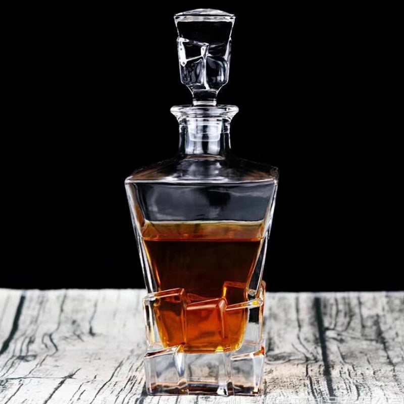 500-800Ml Elegant Whisky Wine Bottle Liquor Divider Thick Lead-Free Glass Wine Decanter Art Wine Set Distilled Beverage Pot