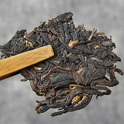 Yunnan Sun Dried Ancient Arbor Tree Dianhong Dian Hong Black Tea Cake 357g Chinese Black Tea