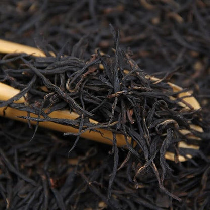 Dian Hong Black Tea Yunnan Old Tree Straight Strip Cooked Tea 500g