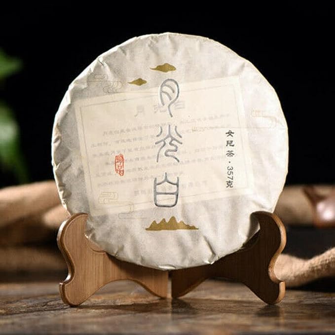 Moonlight White Puerh Tea Green Tea Big Bud Puerh Tea Cake Yunnan Pu'er Tea 357g