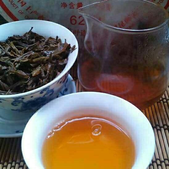 Pu-erh Tea Cake Raw Sheng 380g / 13.4oz 2007 Year CNNP COFCO Zhong Cha 6221 - Yunnan Puerh Pu erh Puer Pu'er Chinese Tea