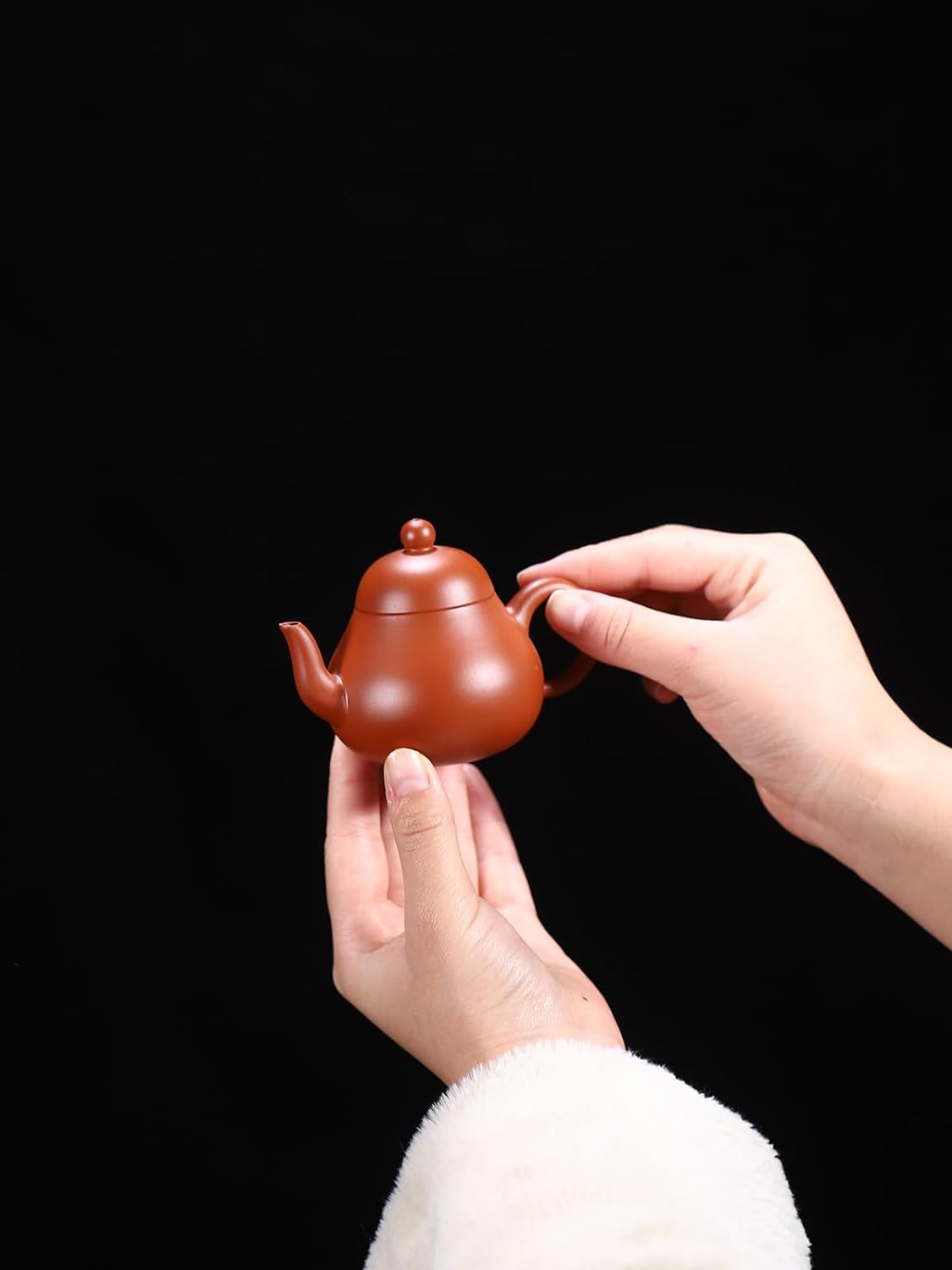 Mini Teapot 90ml （3.0 Oz）Genuine Yixing Zhu Mud Tea Pot Handmade Da Hong Pao Zisha Small Teapot