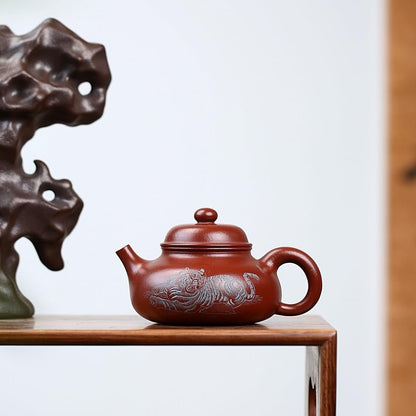 SILINE Precious Yixing Clay Small Teapot 8.8 Oz /260ml,Chinese Official Master Handmade Zisha Tea Poy,Infuse Brew Kung Fu Tea Maker (HanYun,Zhuni Red Clay)