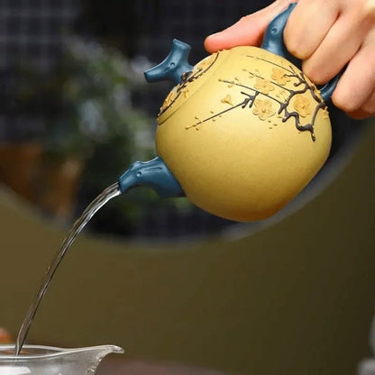 Sweden Handpainted Plum Blossom Teapot Yixing Purple Clay Tea Pot Section Mud Filter Kettle Zisha Tea Set 260ml