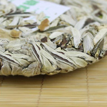 200g/7.1oz Bud/Ya Bao Cake-Bud Wild White Gemmae Puerh Tea Cake-Yunnan Silver Needle Cake