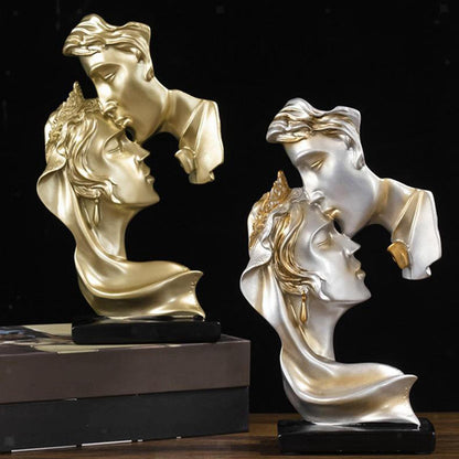 Wedding Anniversary Gifts For Couples Lovers Groom Bride Headboard Resin Statue