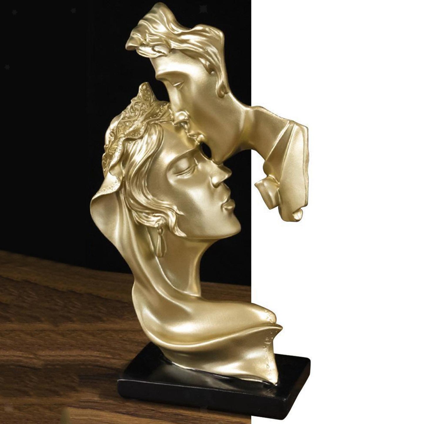 Wedding Anniversary Gifts For Couples Lovers Groom Bride Headboard Resin Statue