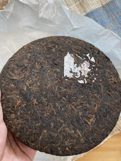 357g,CHINA YUNNAN Xin Yi Hao Yue Chen Yue Xiang Pu-erh Tea Cake Ripe puer puerh