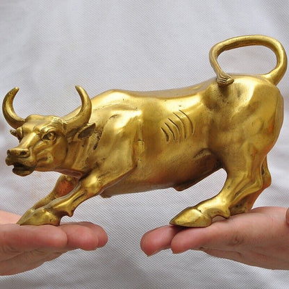 11'',Bull gold Brass Cow Statue Wall Street Cattle Copper China Fengshui OX 28cm