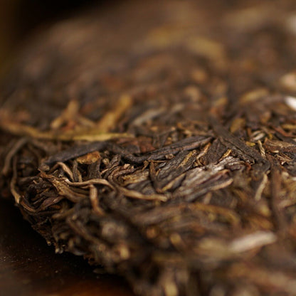 YUNNAN puer tee,Golden Peacock Arbor King,2015 Raw Pu-erh Tea Cake,云南孔雀生普洱茶,357g