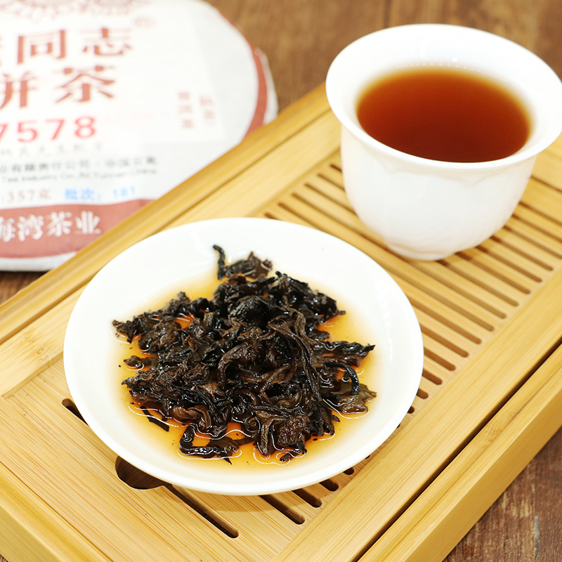 Yunnan Haiwan Tea 2018 China Puer Tea 7578 Old Comrade 181 Ripe Pu Erh Cake,357g