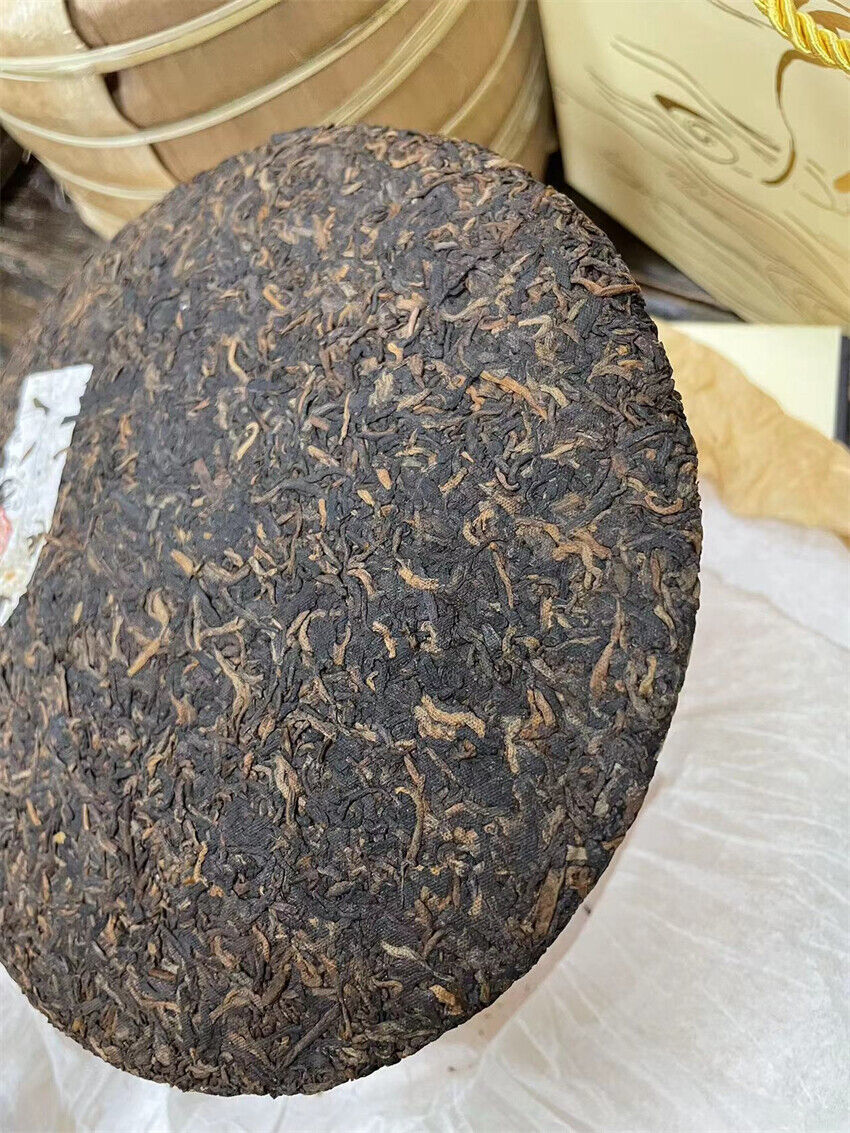 普洱 Yunnan Old Ancient Tree Ripe Tea Pu erh Cake Lao Banzhang Puerh Cha Cake 357g