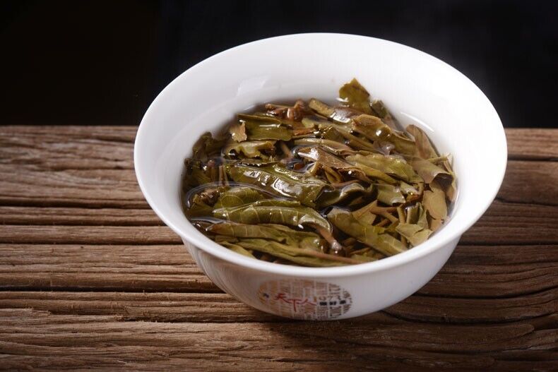 2019 Puer Tea HAIWAN lao tong Old Comrade Zhu Yuan Yu Run Pu-erh Tee Cake 400g