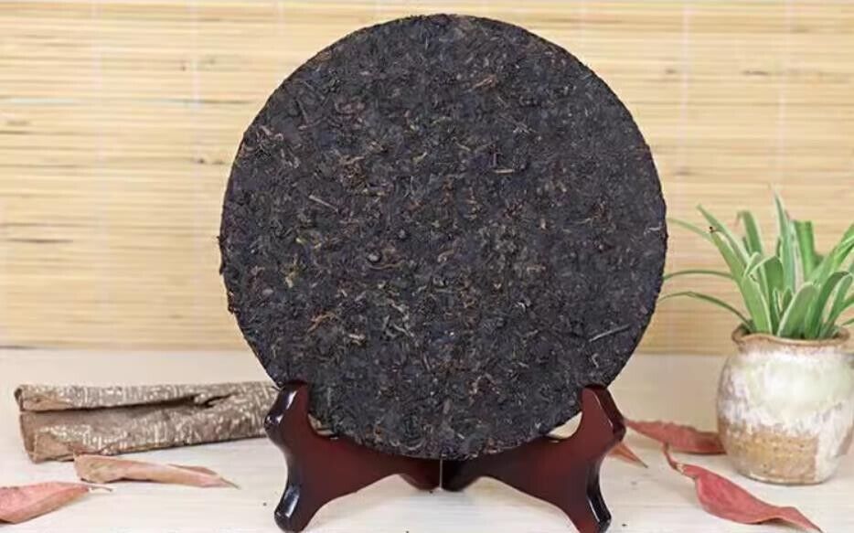 2017 Xiaguan Tuocha Iron T8663 Ancient Tree BEENG CHA qizi Pu'er Ripe Tea 357g