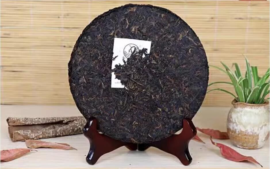 pu erh Iron Cake T8663,2017 Yunnan Xia Guan Tuocha Pu'er Tea Puer Ripe Shu 357g