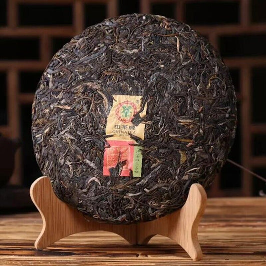 2018 CHINATEA yiwu gong cha qing bing Pu erh Tea Cake,sheng RAW Pu'er tee,357g