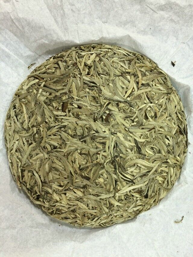 Bai Hao Yin Zhen Silver Needle White Loose Tea cake Chinese Fujian raw tee 300g