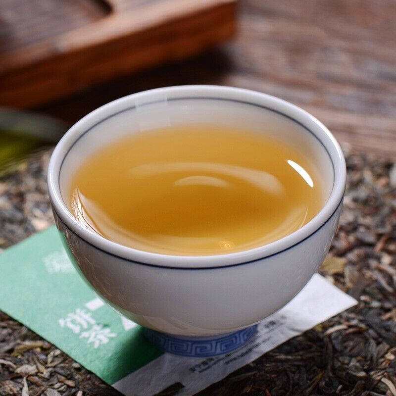 2018 Haiwan Old Comrade 7548 Pu-erh Strong-flavor 181 Raw Puer Tea Cake tee 357g