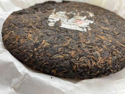 357g,CHINA YUNNAN Xin Yi Hao Yue Chen Yue Xiang Pu-erh Tea Cake Ripe puer puerh