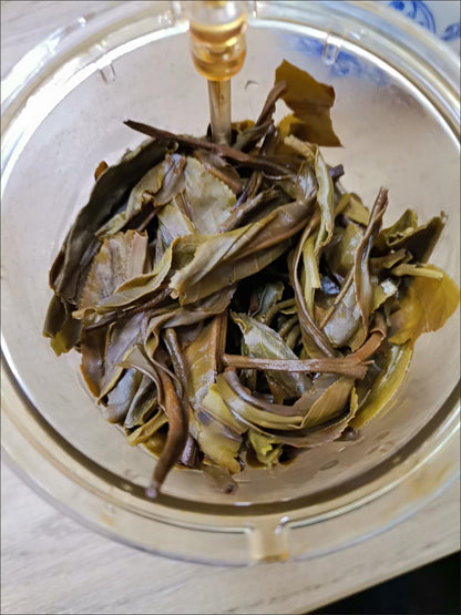 357g, CHINA Puer Tea Yunnan QIZI HAO Pu-erh Pu'er Tea Cake UNCOOKED Tee 云南普洱生茶饼