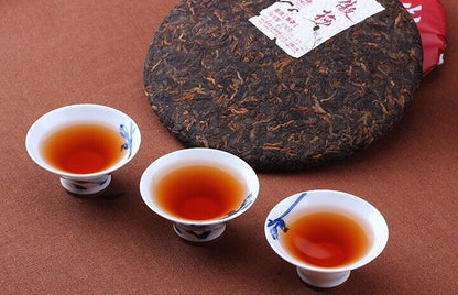 2015 haiwan LAO TONG ZHI Puer Tea Cake,plum blossom Ripe AO MEI Pu erh tee, 400g