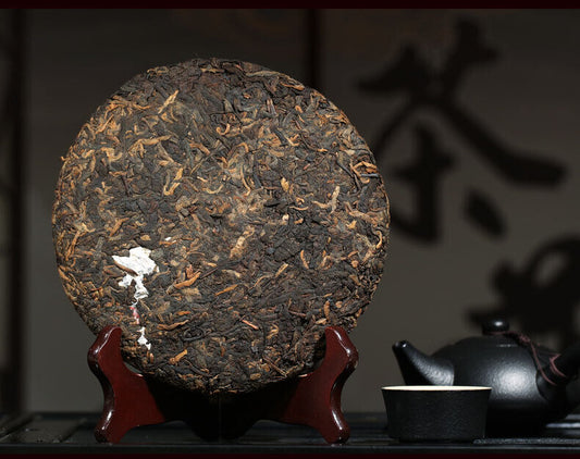 357g,CHINA YUNNAN Xin Yi Hao Yue Chen Yue Xiang Pu-erh Tea Cake Ripe puer puerh