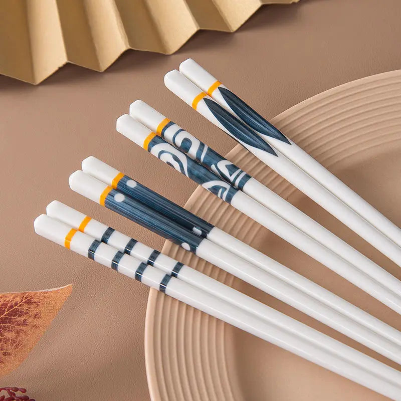 5Pair/Set Blue and White Ceramic Japanese Style Chopsticks Bone Porcelain Long Chopsticks Sushi Chopstick Tableware Gifts